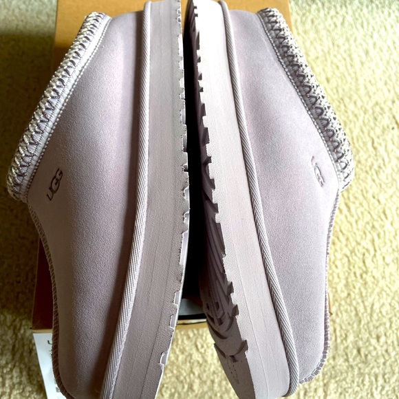 Authentic New Ugg Tazz Clog Kids’ Sz 6 (Women’s 7.5), Pretty Bay Fog Lilac Color - Picture 8 of 10